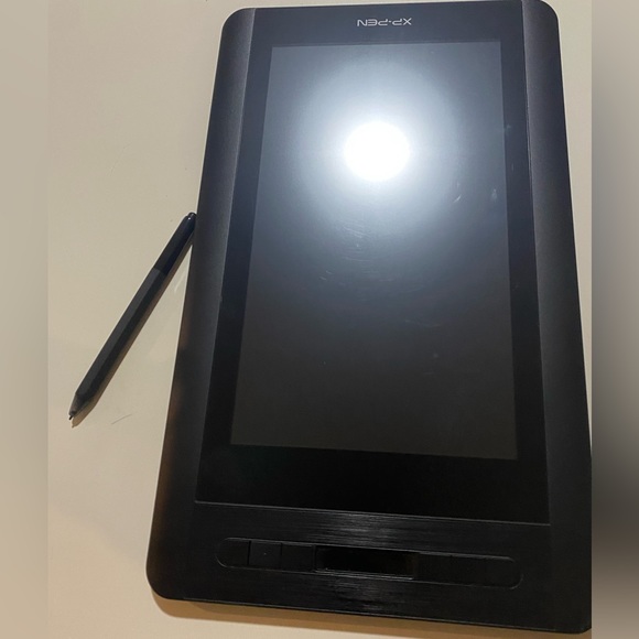 XP-PEN Artist12 11.6 Inch FHD Drawing Monitor with Battery-Free Pen and case - Picture 2 of 5